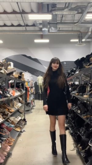 thrifted outfit details